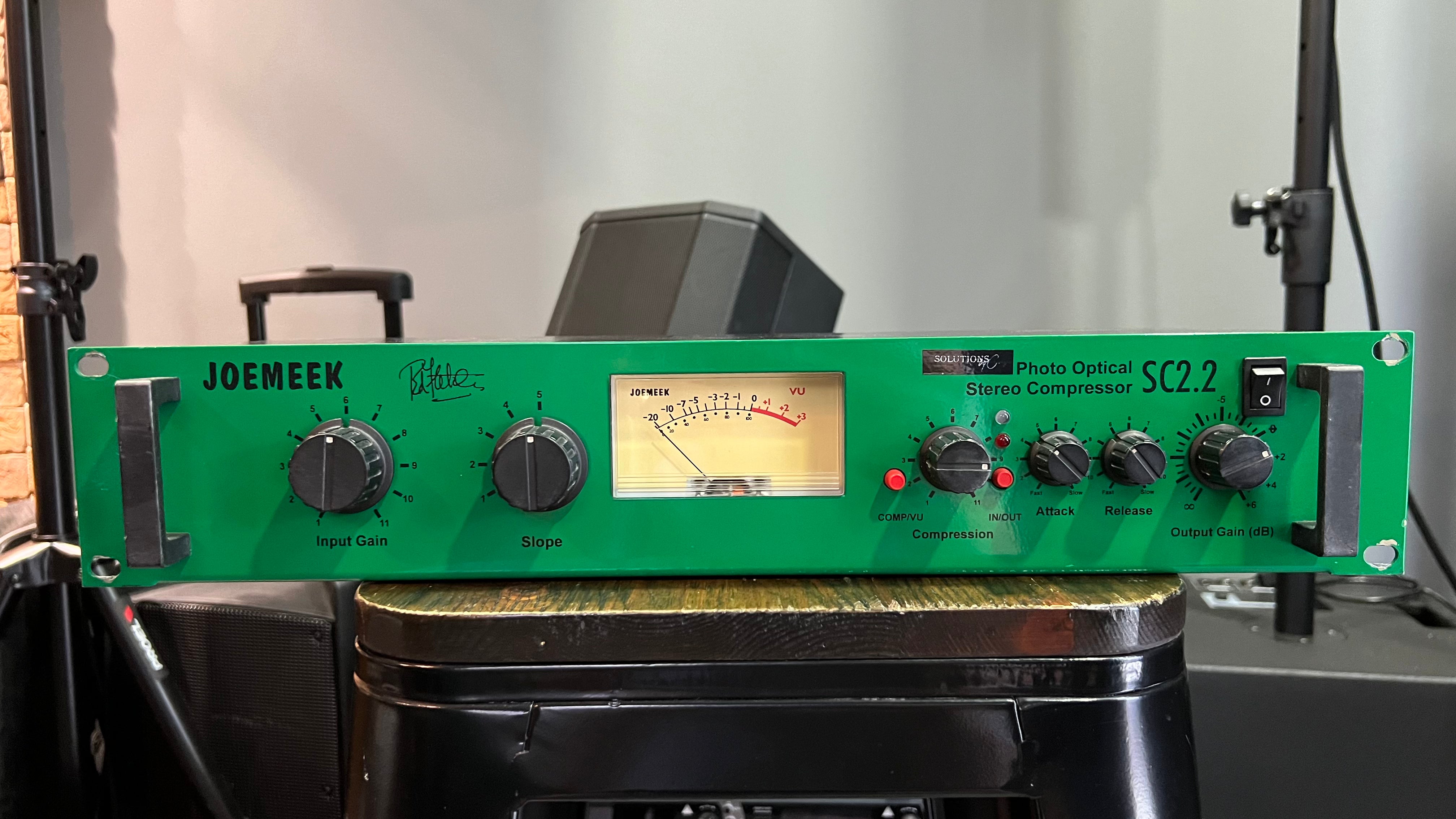 Joemeek SC2.2 Photo Optical Stereo Compressor (Used) – AVL Direct Joemeek SC2.2 Photo Optical Stereo Compressor (Used) – AVL Direct