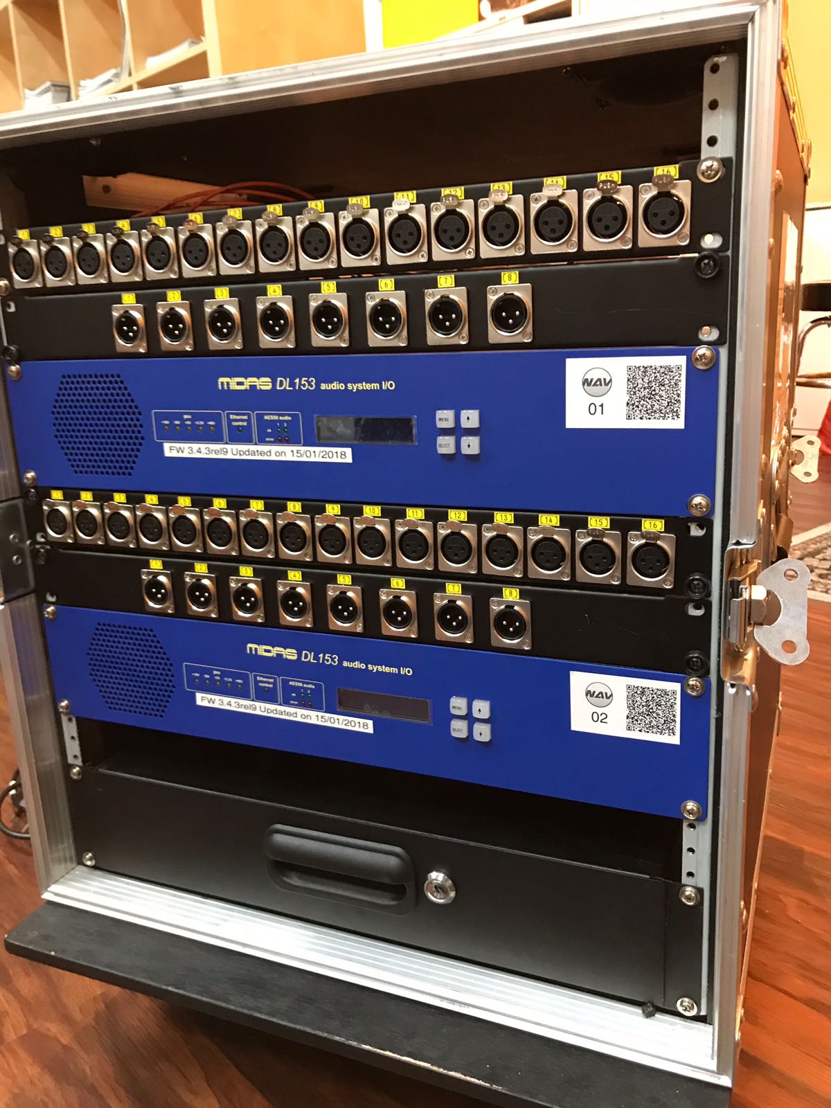 Midas PRO1-IP 40-channel Digital Mixer with DL153 Stagebox (Used item)(SOLD)